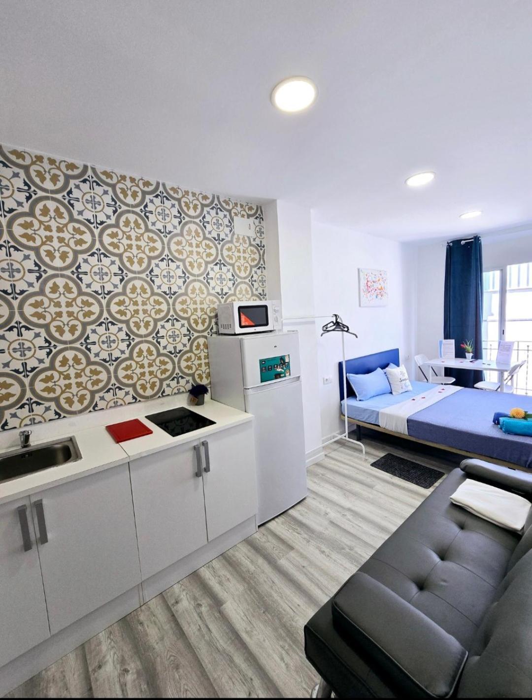 Apartamento Metro Manises Y Aeropuerto Dış mekan fotoğraf